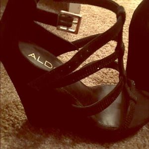 Rhinestone Aldo wedges